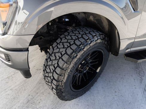 Used 2025 Ford F150 Lariat AWD/4WD image 9