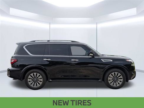 Certified 2024 Nissan Armada SL w/ Midnight Edition Package AWD/4WD image 9