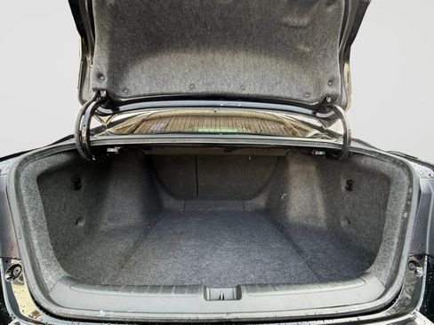 Used 2019 Honda Accord Sport image 14