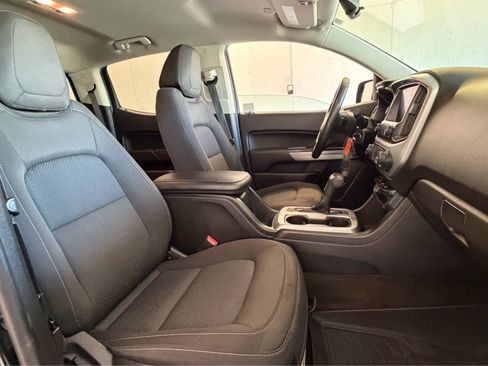 Used 2019 Chevrolet Colorado LT w/ LT Convenience Package RWD image 21