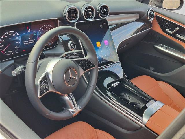 Certified 2025 Mercedes-Benz GLC 300 image 9