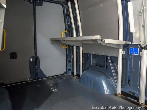 Used 2019 Mercedes-Benz Sprinter 144 image 25