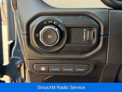 Certified 2025 Jeep Wrangler Unlimited Sahara AWD/4WD image 30