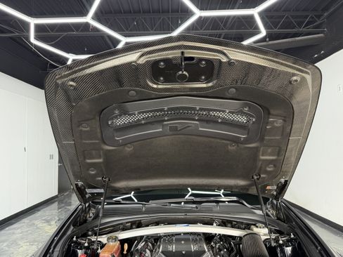 Used 2017 Cadillac CTS V w/ Carbon Fiber Package RWD image 43