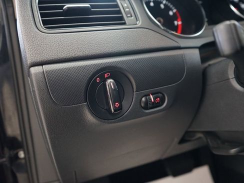Used 2016 Volkswagen Jetta S FWD image 25