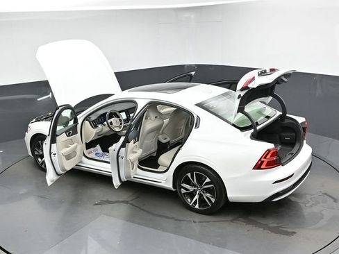 Used 2023 Volvo S60 B5 Core w/ Climate Package FWD image 46