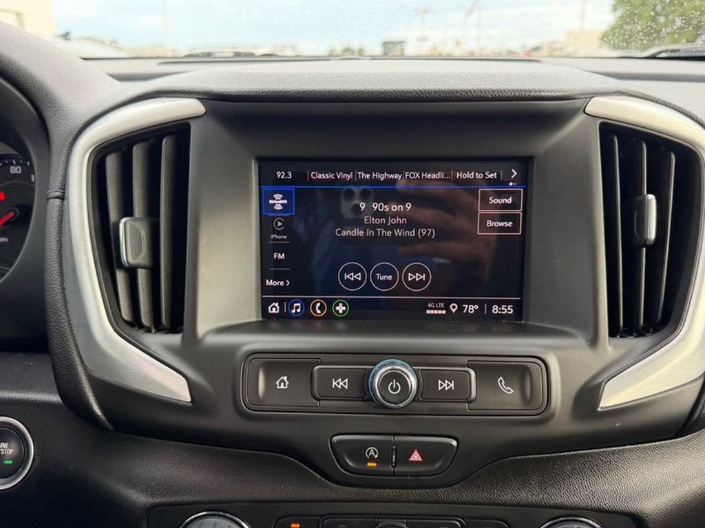 Used 2023 GMC Terrain SLE w/ Driver Convenience Package FWD image 14