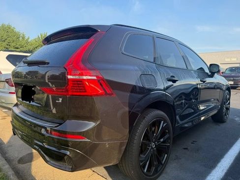 Used 2024 Volvo XC60 T8 Ultimate w/ Protection Package Premier AWD/4WD image 4