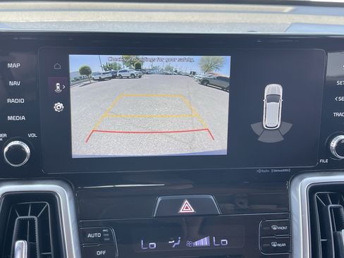 Certified 2023 Kia Sorento EX w/ Panoramic Sunroof Package FWD image 26