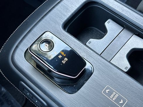 Certified 2024 Nissan Ariya ENGAGE image 25