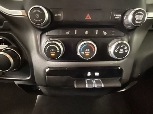 Used 2023 RAM 1500 Big Horn AWD/4WD image 25