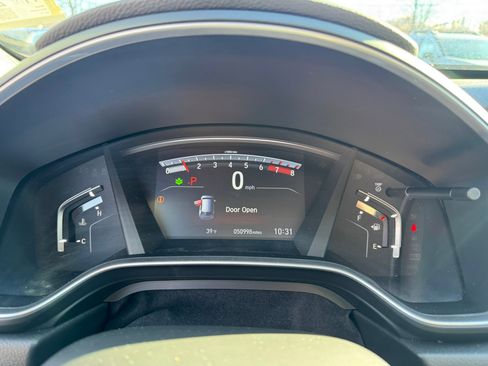 Used 2019 Honda CR-V Touring image 16