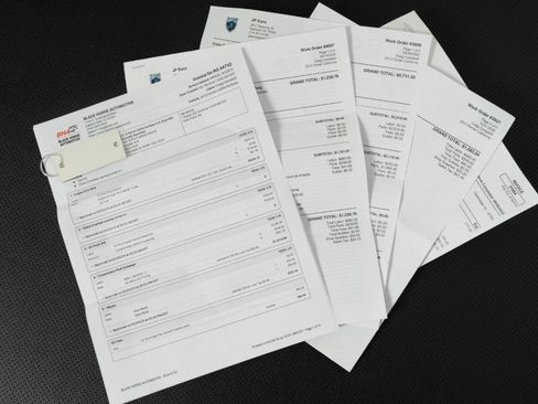 Used 2013 Ferrari California image 24