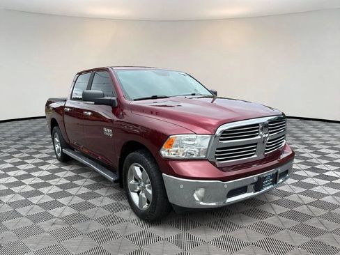 Used 2018 RAM 1500 SLT AWD/4WD image 1