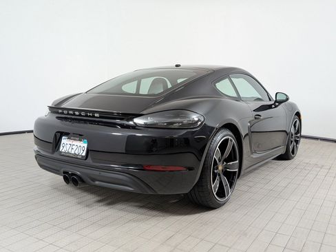 Certified 2025 Porsche 718 Cayman S RWD image 9