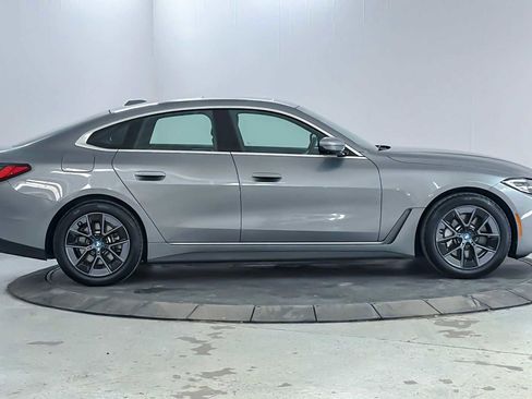 Used 2023 BMW i4 eDrive35 w/ Premium Package image 8