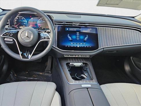 New 2025 Mercedes-Benz E 350 Sedan image 14