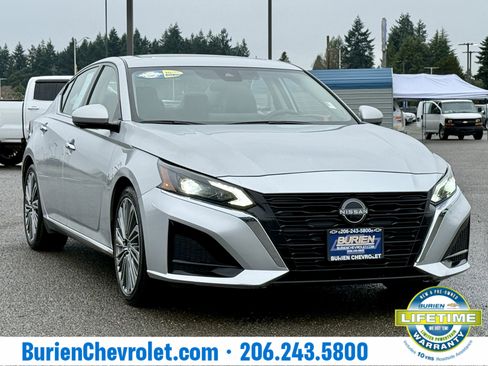 Used 2023 Nissan Altima 2.5 SL image 7