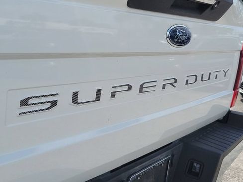 Certified 2022 Ford F250 Lariat w/ Lariat Ultimate Package AWD/4WD image 6