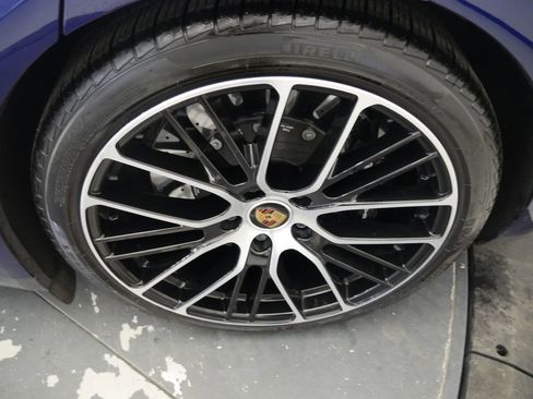 Certified 2022 Porsche Panamera Turbo S image 13