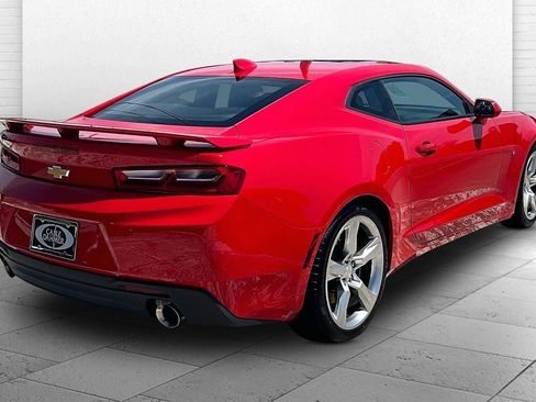 Used 2016 Chevrolet Camaro SS RWD image 14