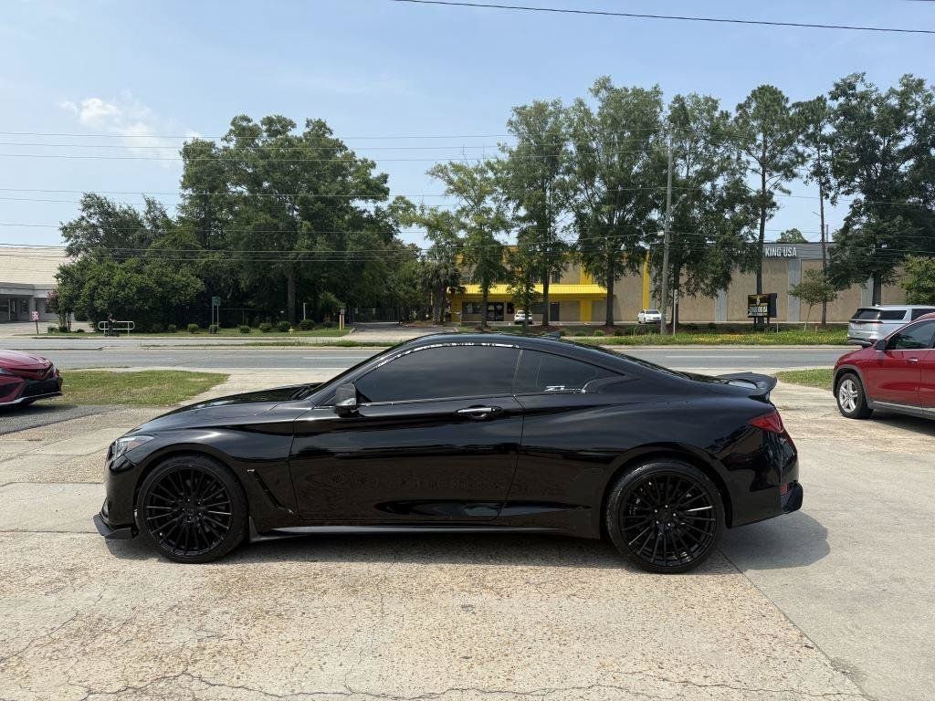 Used 2018 INFINITI Q60 3.0t Luxe AWD/4WD image 7