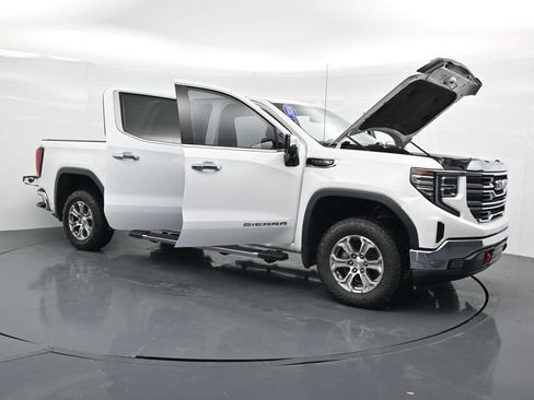 Used 2024 GMC Sierra 1500 SLT RWD image 42