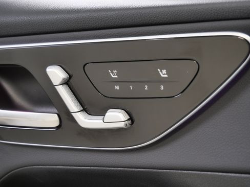 Certified 2026 Mercedes-Benz GLC 300 4MATIC image 33