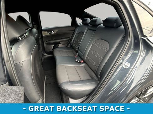 Used 2021 Kia Forte GT-Line image 22