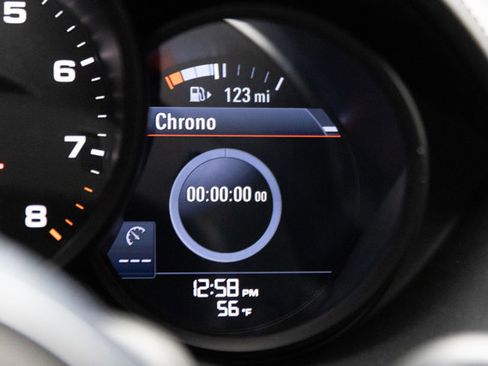 Used 2025 Porsche 718 Cayman image 67