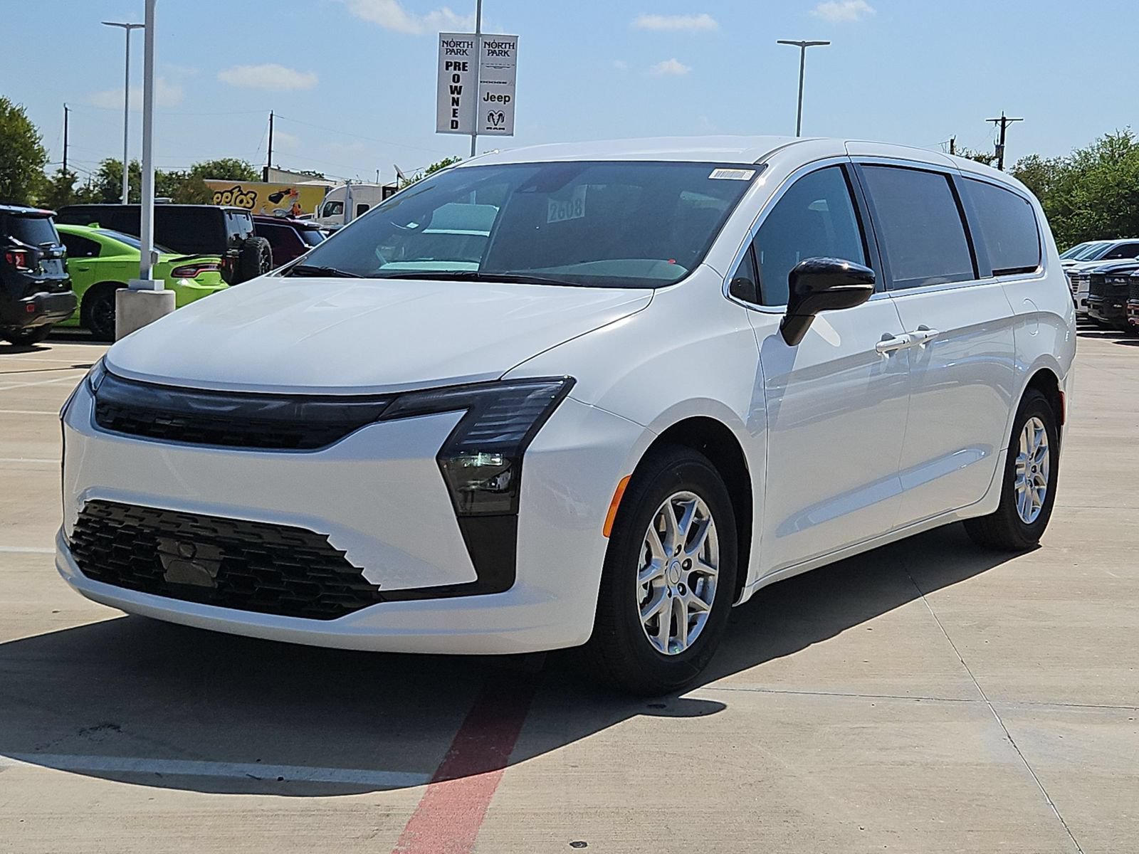 New 2027 Chrysler Pacifica Select FWD image 7