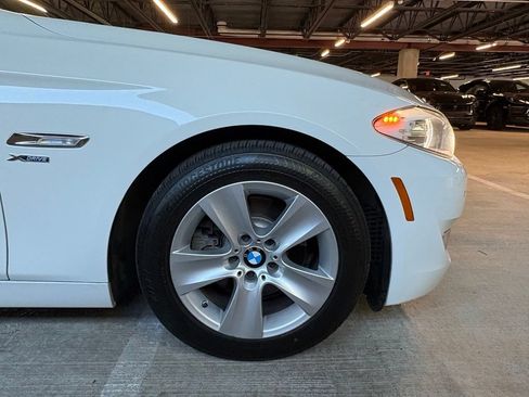 Used 2012 BMW 528i xDrive Sedan AWD/4WD image 10