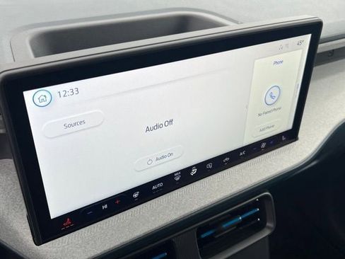 New 2025 Ford Maverick XLT w/ XLT Luxury Package image 35