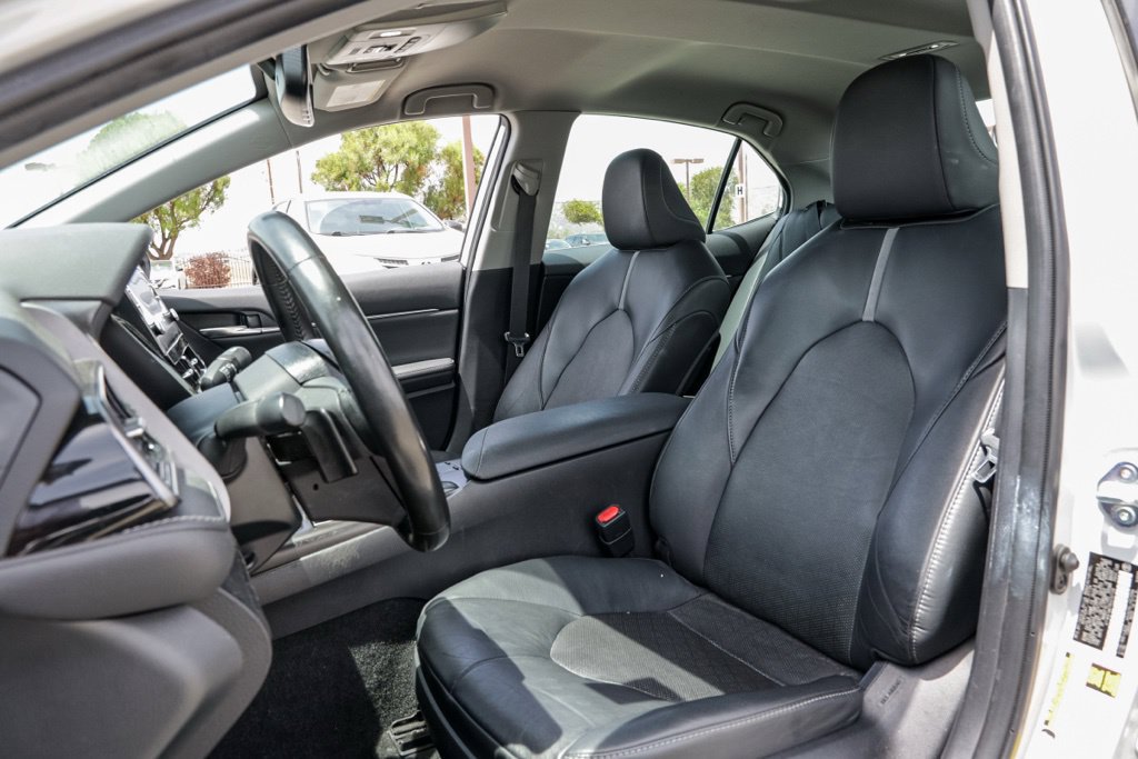 Used 2024 Toyota Camry XSE FWD image 19