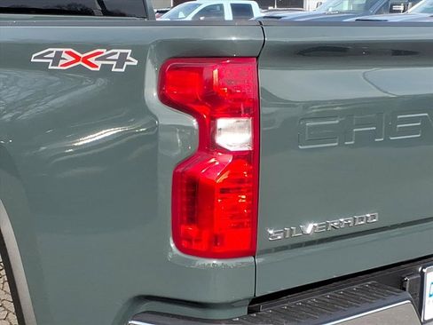 New 2026 Chevrolet Silverado 2500 LT w/ All Star Edition image 9