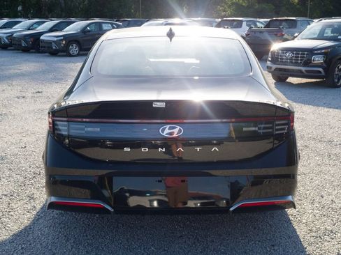 New 2026 Hyundai Sonata SEL FWD image 6