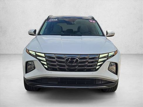 Used 2022 Hyundai Tucson Limited w/ Cargo Package AWD/4WD image 2