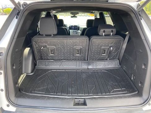 Certified 2023 Chevrolet Traverse LT image 21