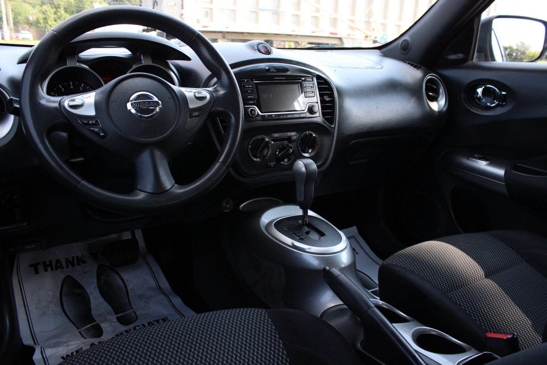 Used 2015 Nissan Juke S AWD/4WD image 19