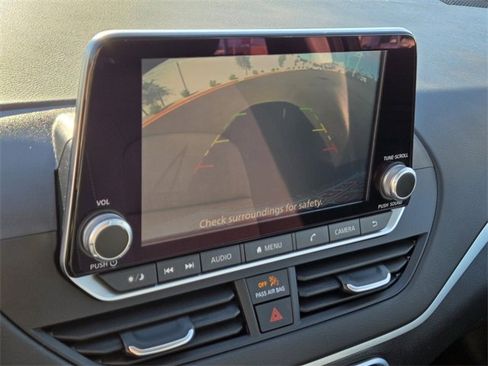 Used 2025 Nissan Altima 2.5 S image 22