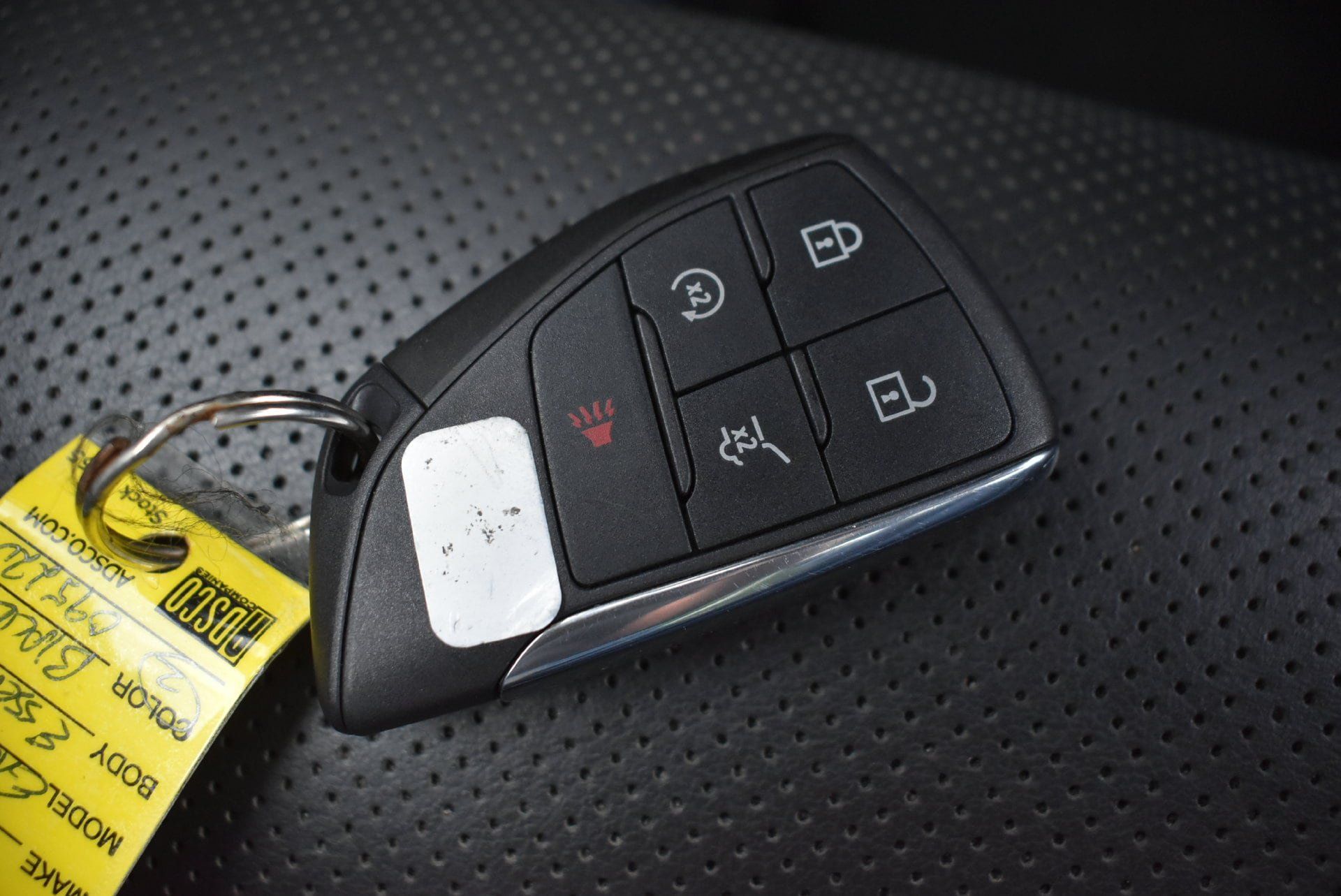 Used 2023 Buick Envision Essence AWD/4WD image 33
