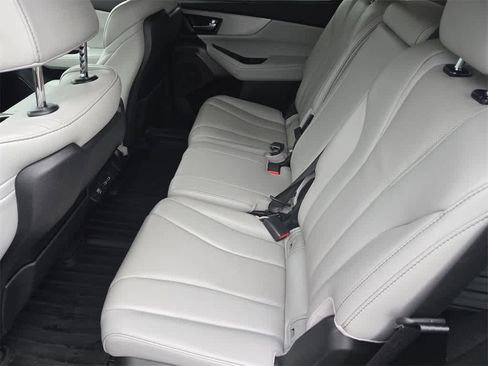 Used 2022 Acura MDX FWD w/ Technology Package image 14