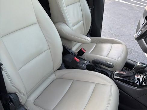 Used 2018 Buick Encore Premium w/ Experience Buick Package image 23