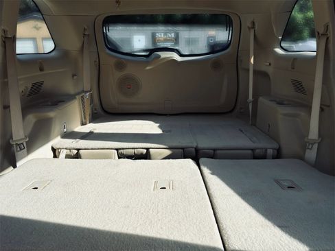 Used 2018 Toyota Highlander Limited Platinum FWD image 14