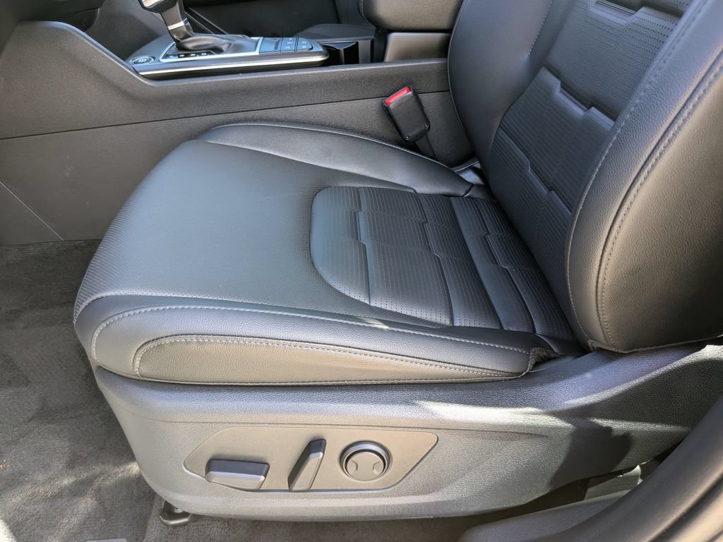Certified 2026 Kia Sportage SX FWD image 22