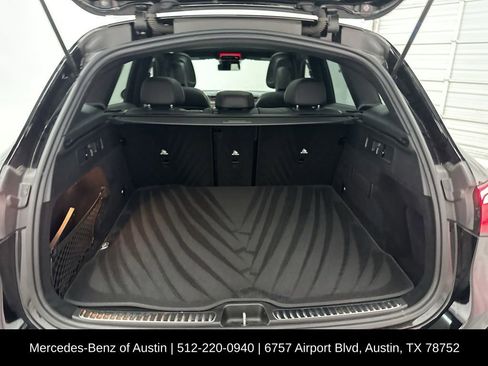 Used 2023 Mercedes-Benz GLC 300 4MATIC image 28