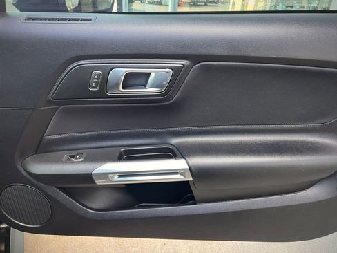 Used 2018 Ford Mustang GT image 27