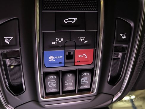 New 2025 Jeep Grand Cherokee Summit image 45