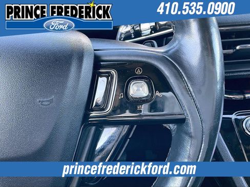 Used 2022 Lincoln Corsair AWD w/ Premium Package image 17