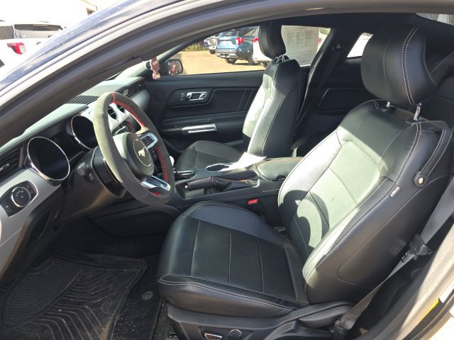 Used 2017 Ford Mustang GT Premium w/ Equipment Group 401A RWD image 14